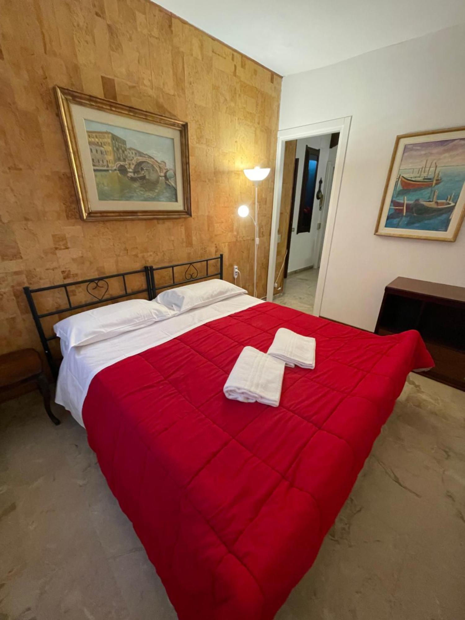Eagle'S Nest Venice Guest House Exteriör bild